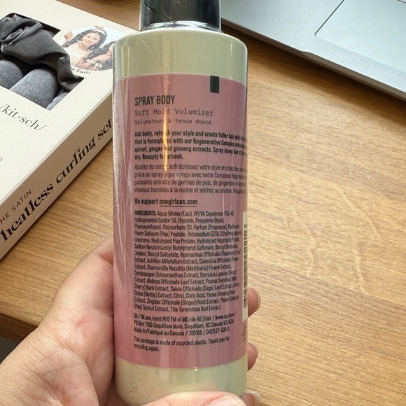Kitsch Satin Heatless Curling Set + AG Care Spray‎ Body Soft Hold Volumizer - Picture 5 of 5